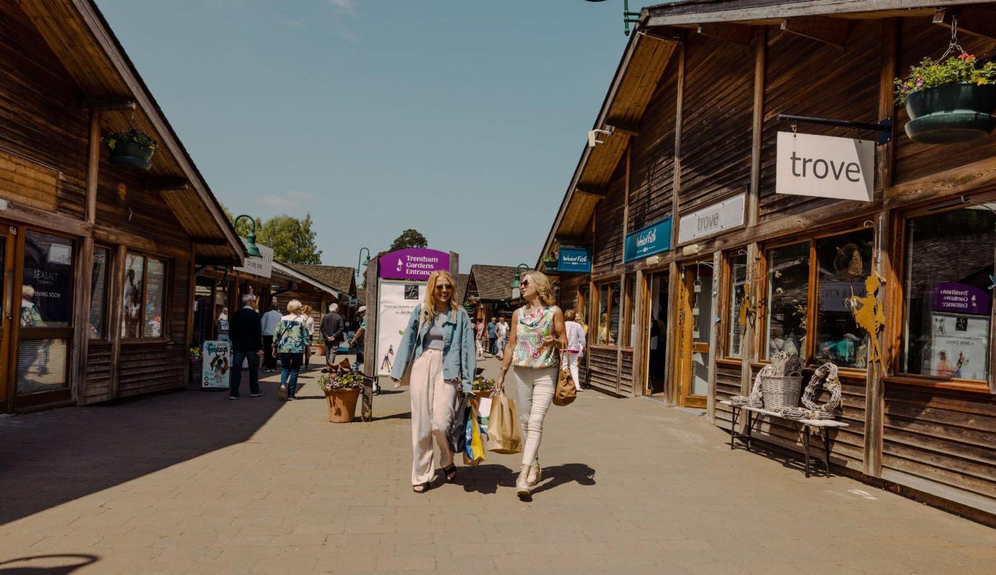 Chic 2 Bed Peak District Cottage Barn Near Alton Towers, Polar Bears, Chatsworth House Leek Buitenkant foto